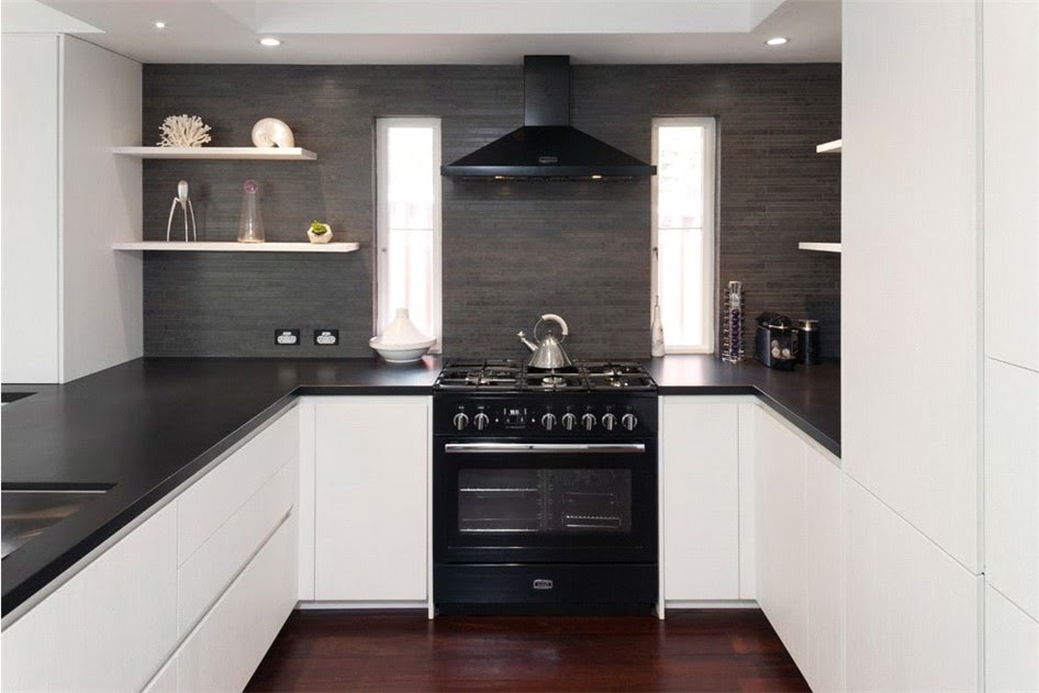 Белая кухня с черной столешницей: выбор стиля оформления и материалов фото