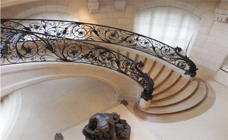 Мраморные лестницы в интерьере: разнообразие материалов и дизайна фото