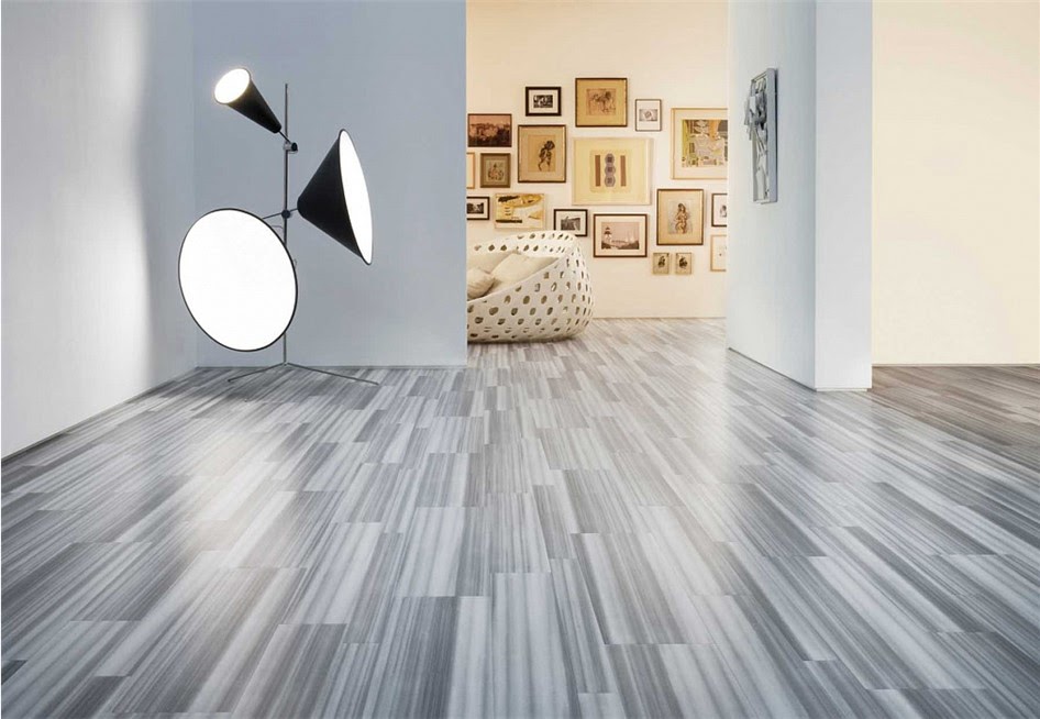 Серый ламинат в интерьере комнат: сочетание с мебелью, выбор стиля фото
