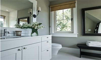 Каковы размеры окна в санузле и ванной частного и многоквартирного дома? фото