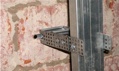 Подробно о креплении металлического профиля к стене под гипсокартон фото
