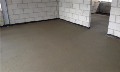 Сколько сохнет бетонная стяжка пола в квартире, как правильно ухаживать?