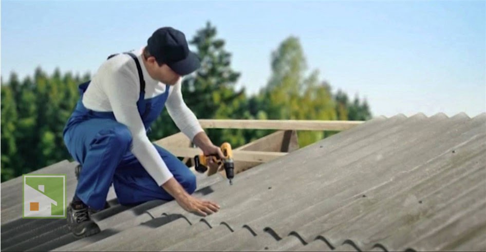 Как правильно класть волнистый шифер на крышу: технические нюансы строительного процесса фото