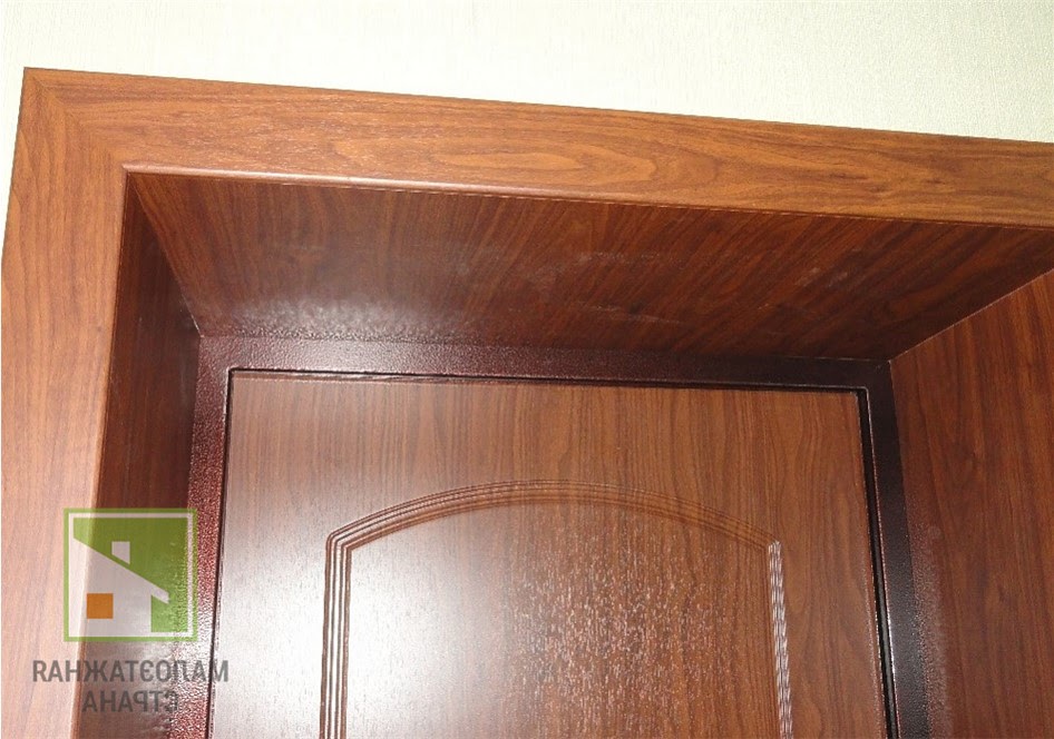 Как сделать откос для входной двери, какие материалы для этого можно использовать фото