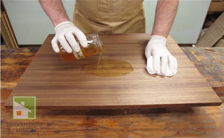 Каким лаком покрыть деревянный стол и как правильно его наносить фото