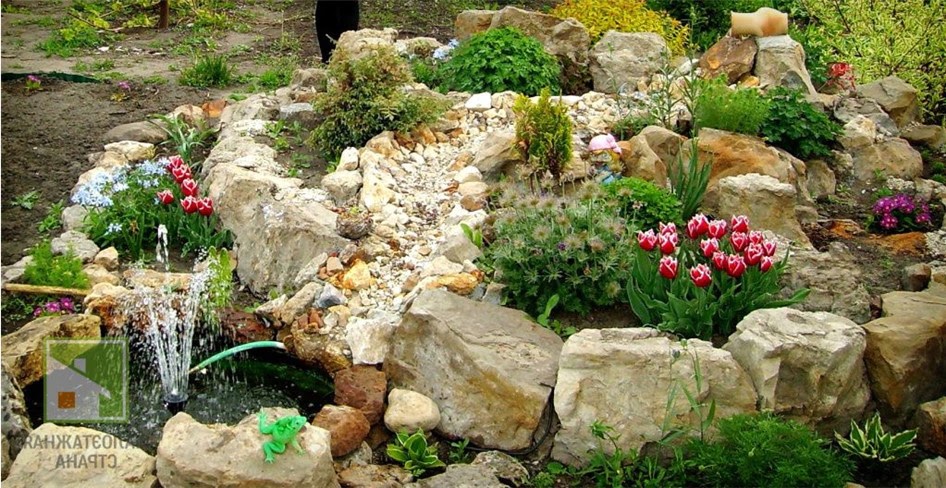 Клумбы из камней для сада популярные материалы и варианты обустройства