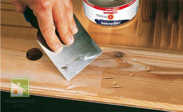 Особенности трех способов удаления лакового покрытия с деревянной поверхности
