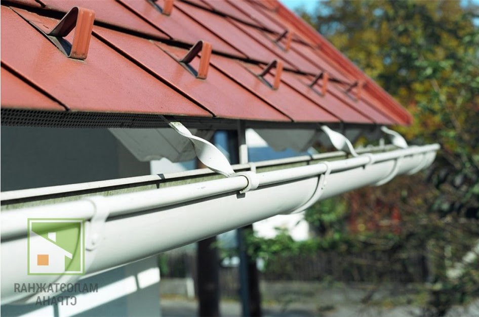 Отливы для крыши: 5 основных требований к системе отвода воды